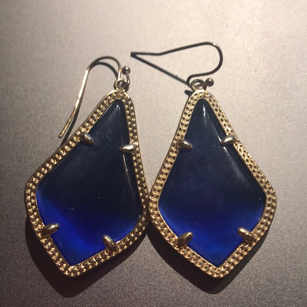 Kendra Scott earrings